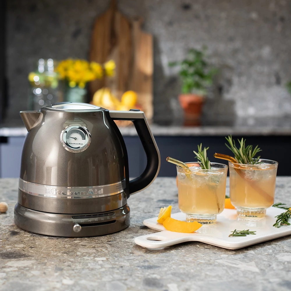 KitchenAid - Artisan Wasserkocher 1,5 L - Medallion Silber 7 KitchenAid - Artisan Wasserkocher 1,5 L - Medallion Silber – Bild 5