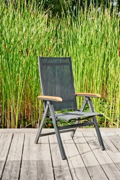 MWH Klappstuhl Reno Aluminium Mit Teak Armlehnen 13 MWH Klappstuhl Reno Aluminium Mit Teak Armlehnen -KitchenAid Sales 4260440953168 06