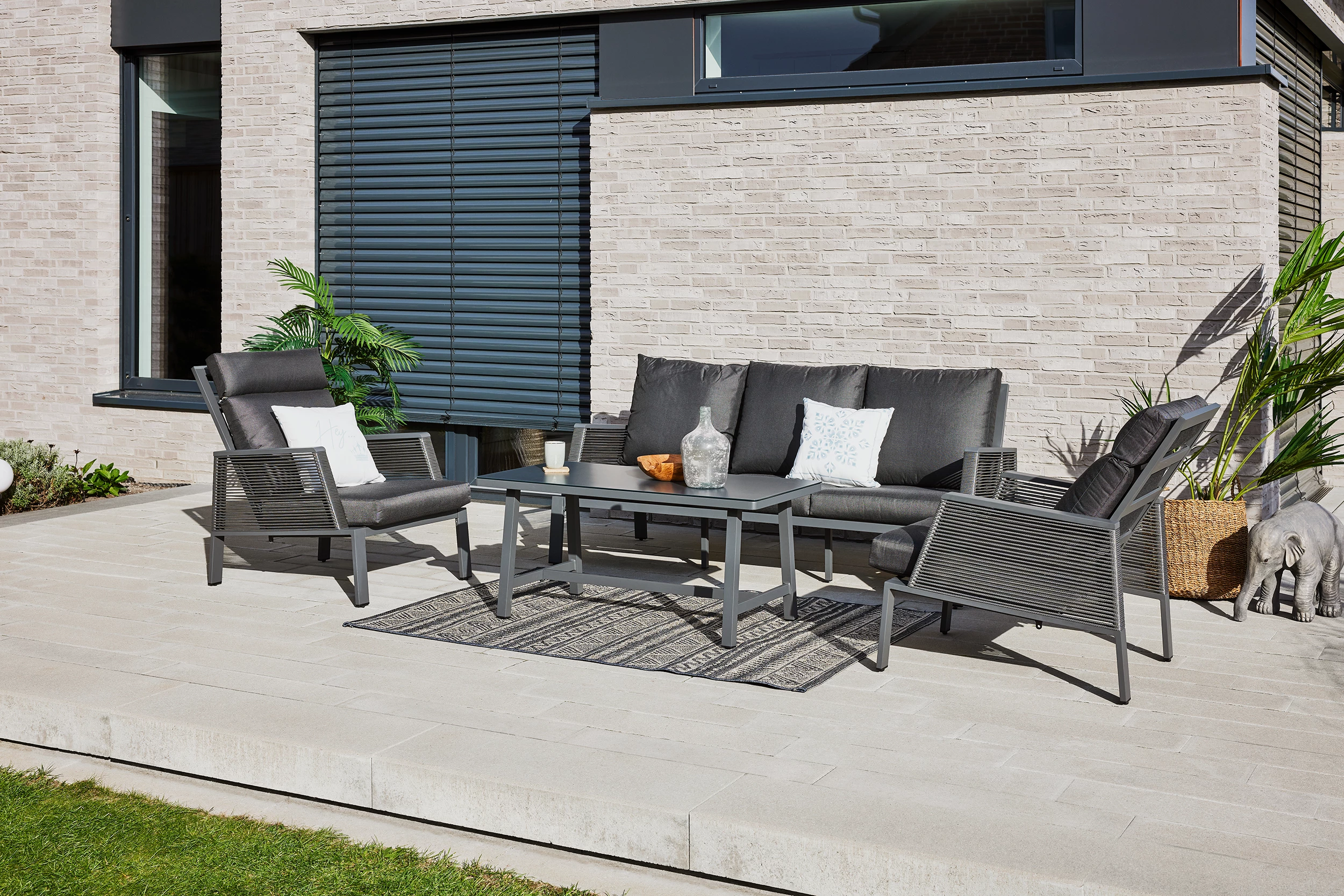 Primaster Aluminium Lounge Möbelset Cervia Inkl. Kissen 4 Primaster Aluminium Lounge Möbelset Cervia Inkl. Kissen – Bild 2