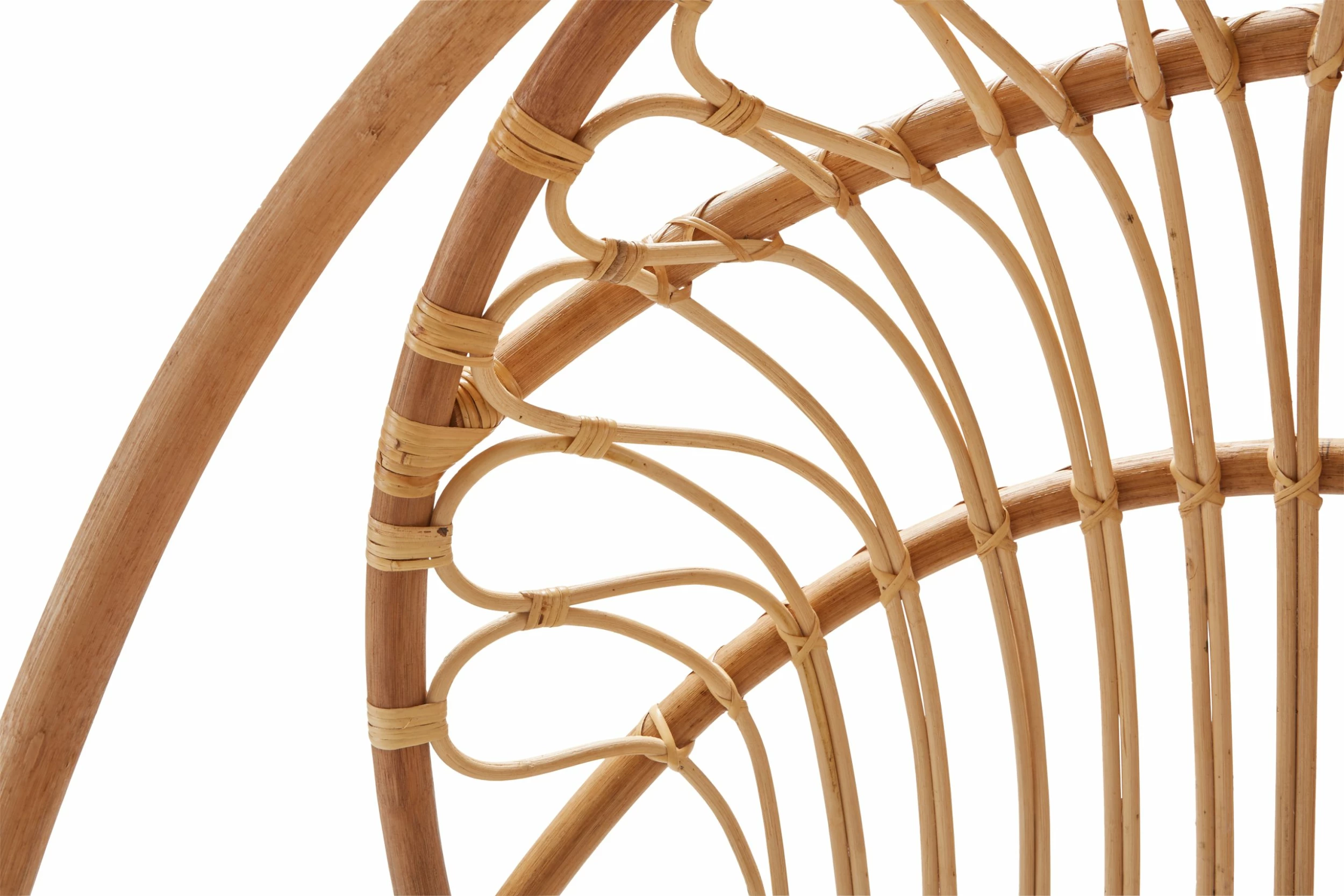 Mica Decorations Mica Stuhl Blanca Hängend Mit Kissen 91 X 61 X 113 Cm 4 Mica Decorations Mica Stuhl Blanca Hängend Mit Kissen 91 X 61 X 113 Cm – Bild 2