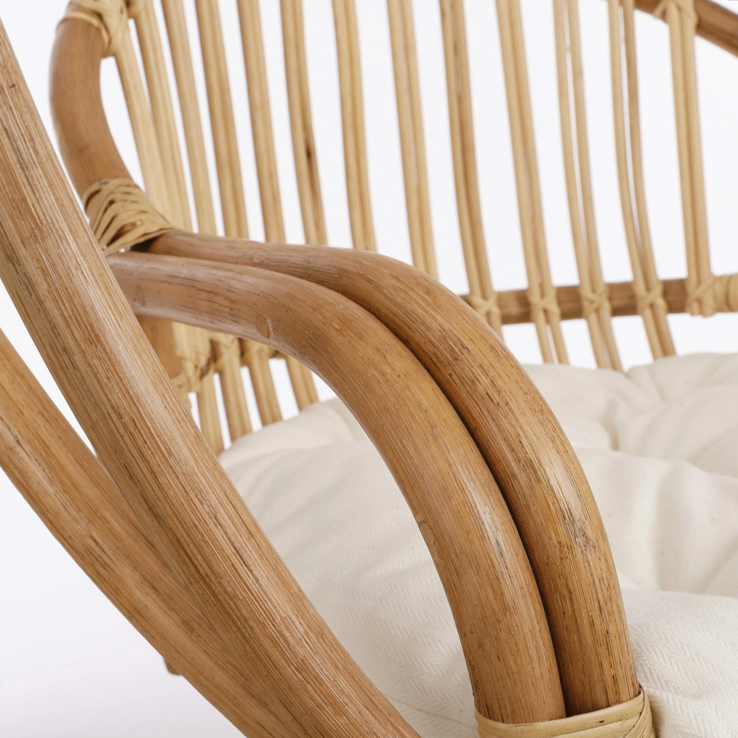 Mica Decorations Mica Stuhl Blanca Hängend Mit Kissen 91 X 61 X 113 Cm 6 Mica Decorations Mica Stuhl Blanca Hängend Mit Kissen 91 X 61 X 113 Cm – Bild 4