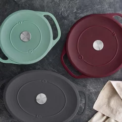 Springlane Gusseisen Cocotte — Rund 28 Cm -KitchenAid Sales 943368 Springlane Gusseisen Cocotte Clara Moodfoto Gruppenbild Topshot 1600px 1280x1280