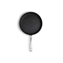 TimMälzer Tims Edelstahl Bratpfannen-Set 2-tlg. -KitchenAid Sales 943439 Edelstahlpfanne 28cm Freisteller 04 1600px 1280x1280