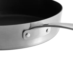 TimMälzer Tims Edelstahl Bratpfanne, Beschichtet 28 Cm -KitchenAid Sales 943439 Edelstahlpfanne 28cm Freisteller 07 1600px 1280x1280 2