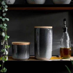 Springlane Keramik Vorratsdosen-Set — 2-tlg. 11 Springlane Keramik Vorratsdosen-Set — 2-tlg. -KitchenAid Sales 944399 Springlane MistyCliff Keramikdosen Moodfoto Regal 1280x1280