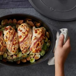 Springlane Gusseisen Cocotte — Oval 33 Cm 15 Springlane Gusseisen Cocotte — Oval 33 Cm -KitchenAid Sales Springlane Cocotte oval grau Hassleback Hahnchen 1280x1280